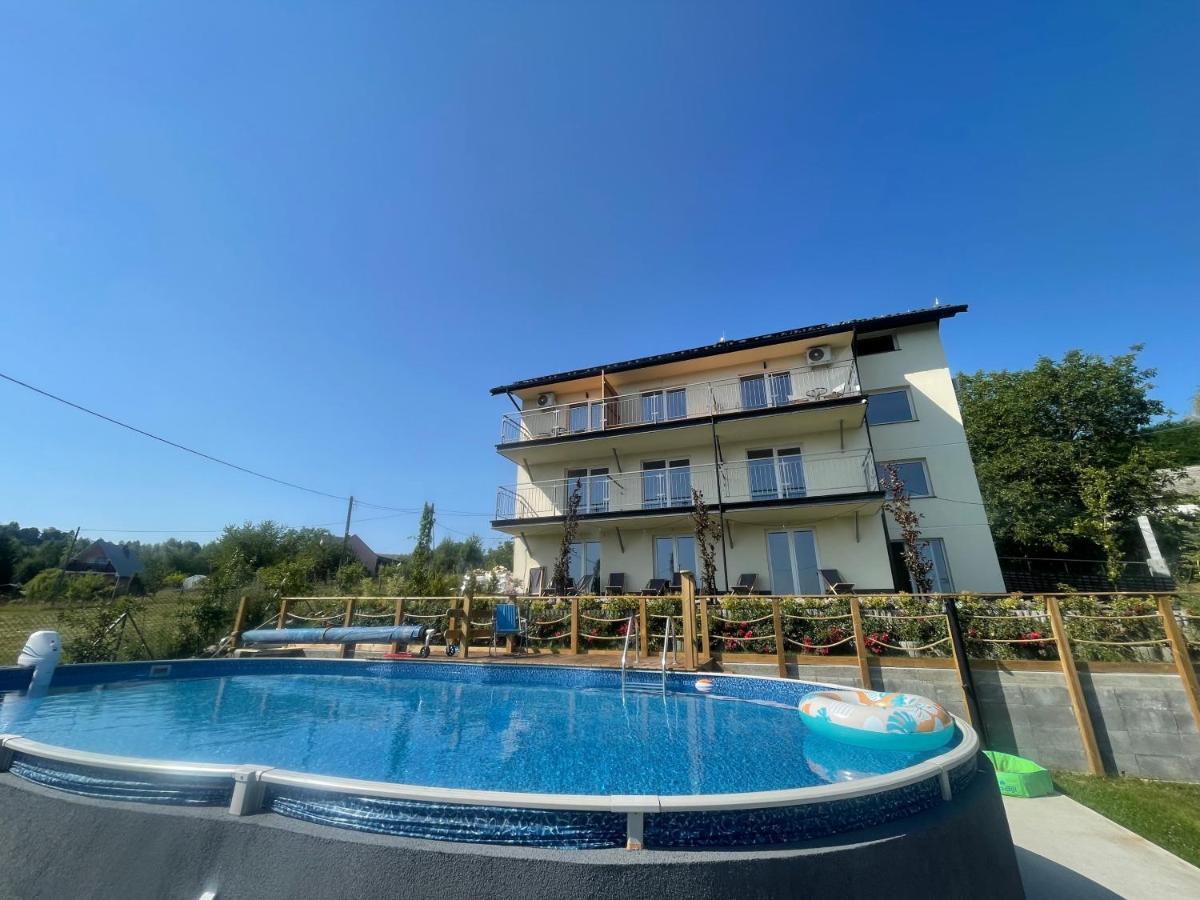 Apartamentwroznowiepl Buitenkant foto