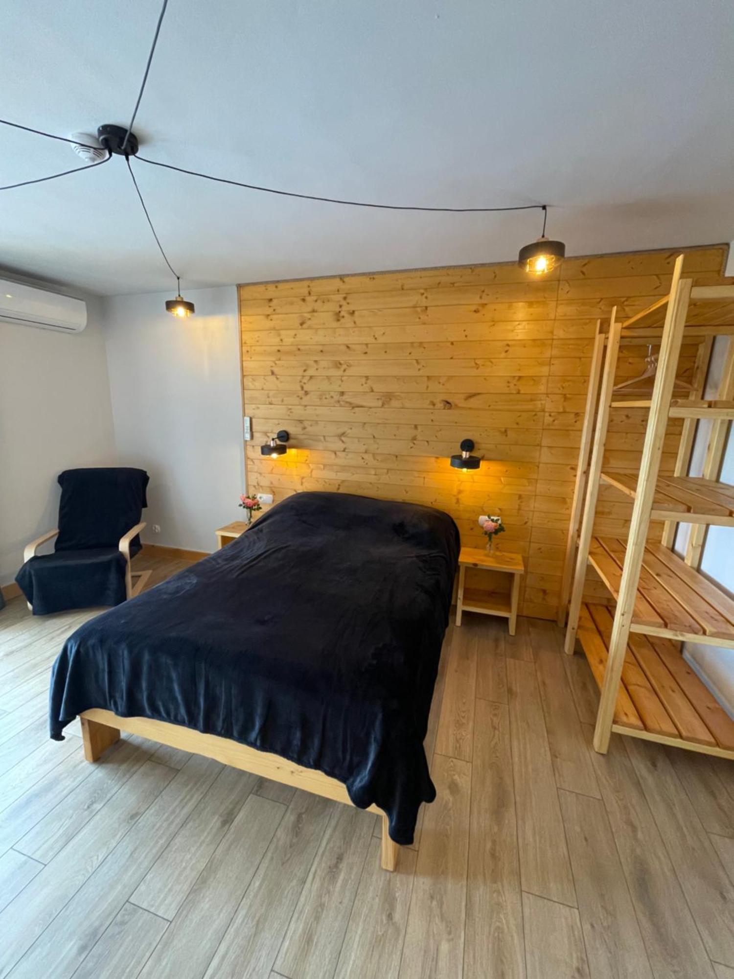 Apartamentwroznowiepl Buitenkant foto