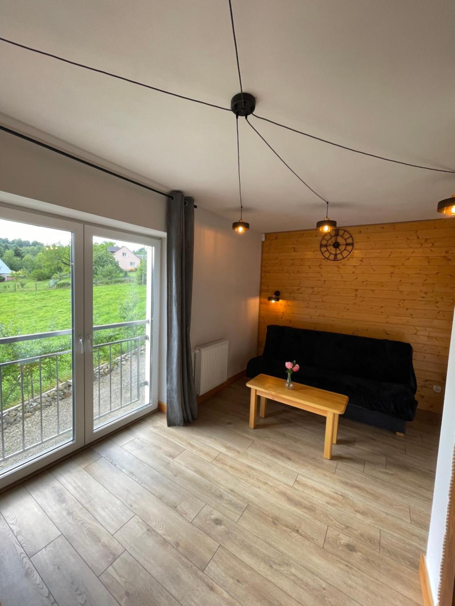 Apartamentwroznowiepl Buitenkant foto